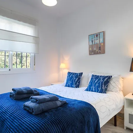Perfect Location 2 Bed Medina Del Zoco Apartment